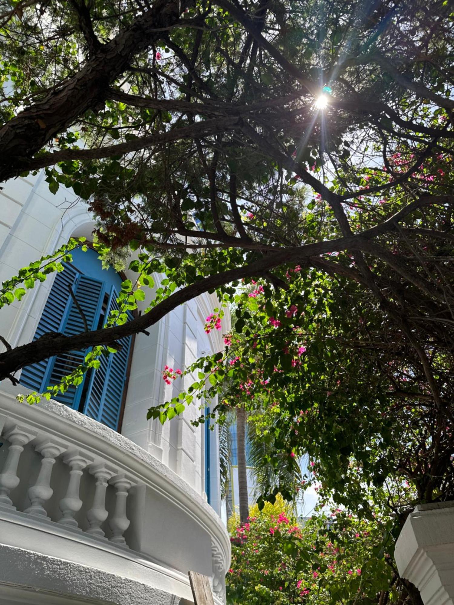 Hotel Vicente López Exterior foto